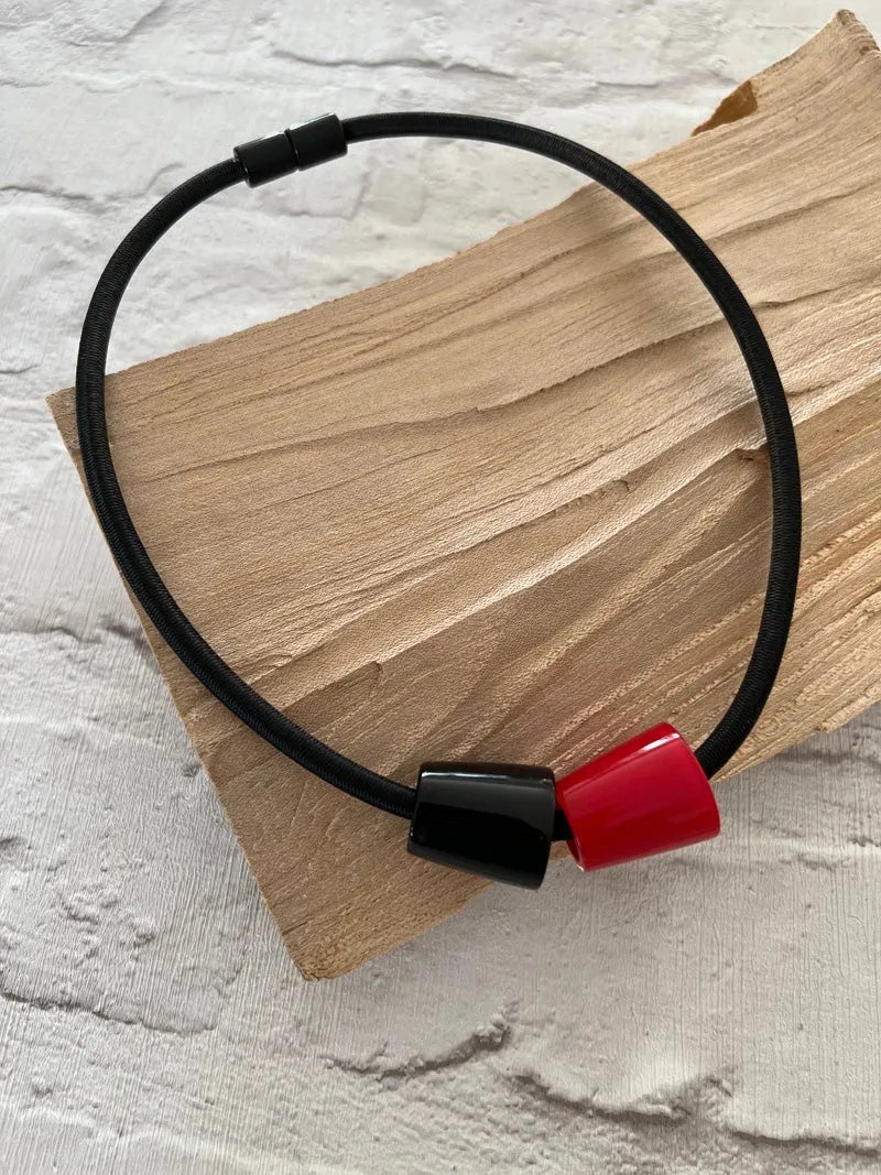 Calitaa Luxury Collection Cone Bead Black