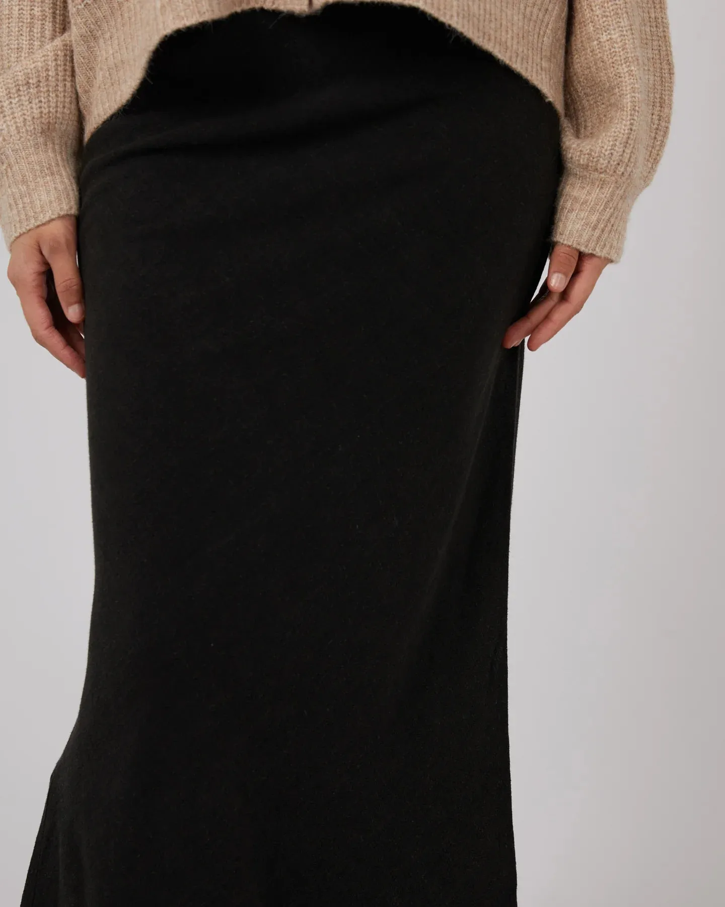 Leyla Maxi Skirt Blk