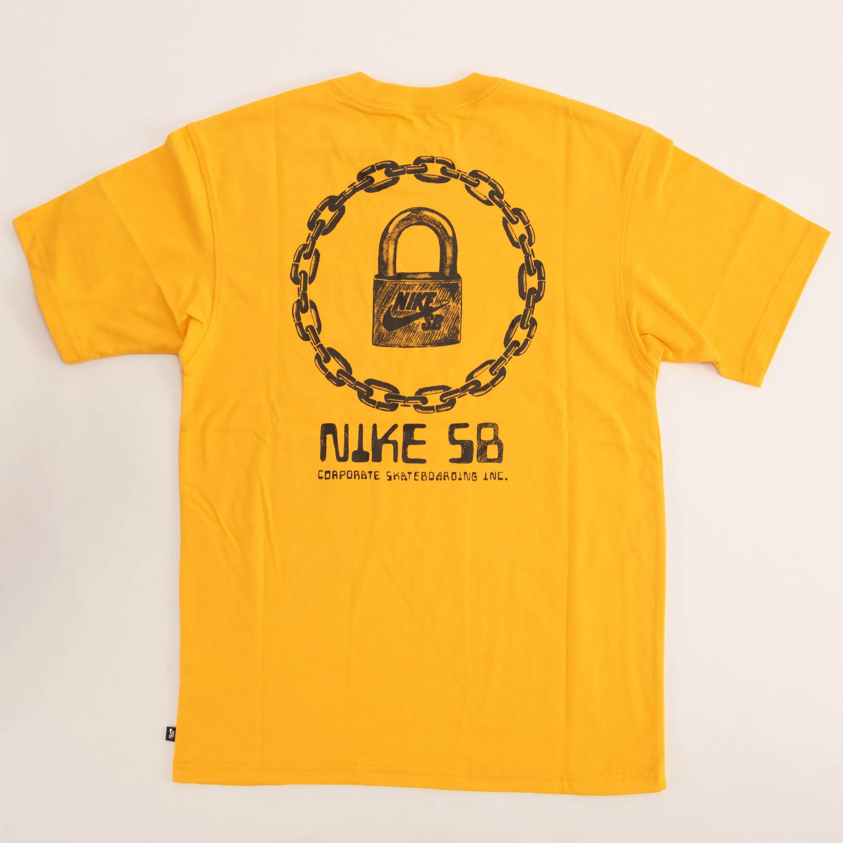 Nike SB - Lock Skate Tee (University Gold) *SALE