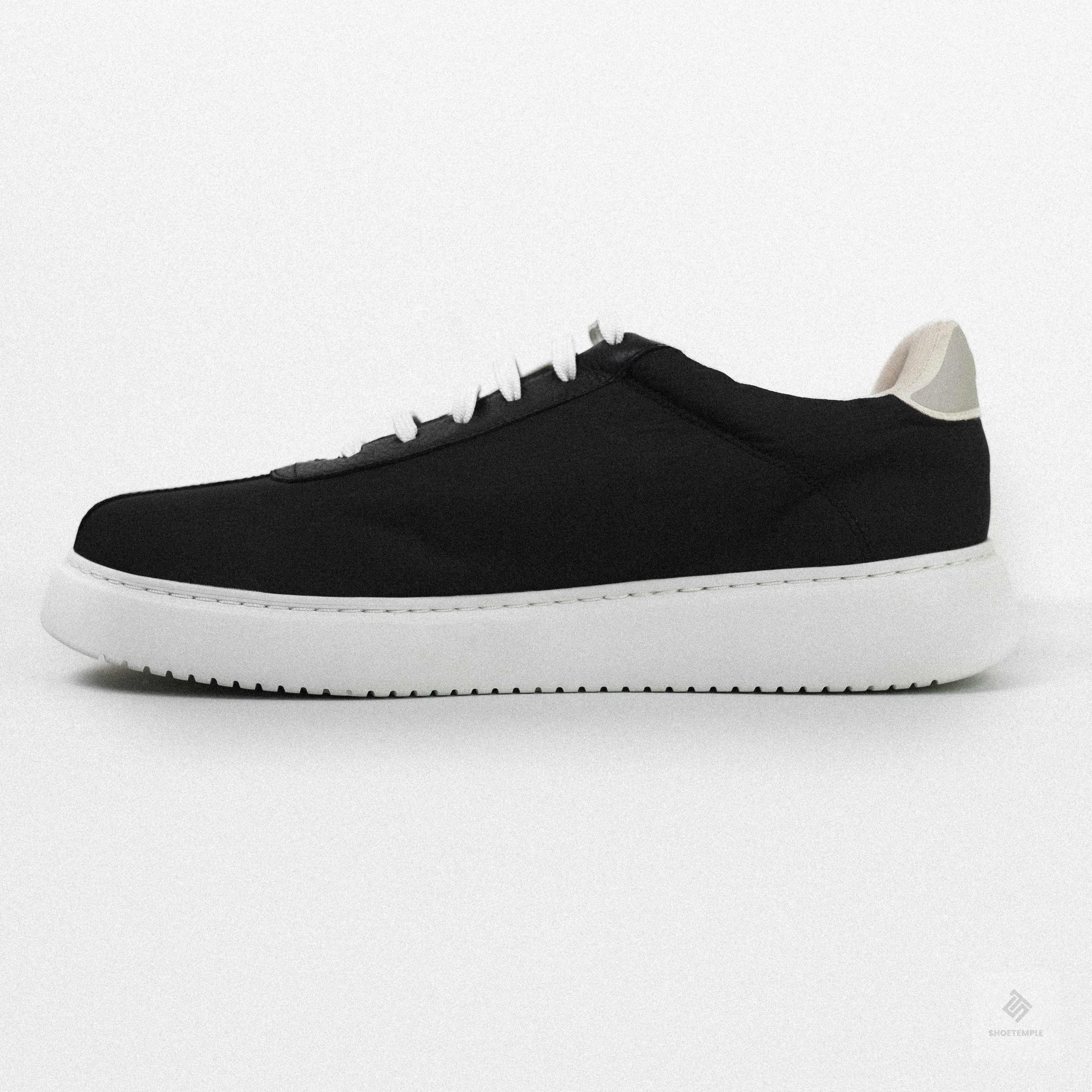 RUNNER K21 - Trainers
