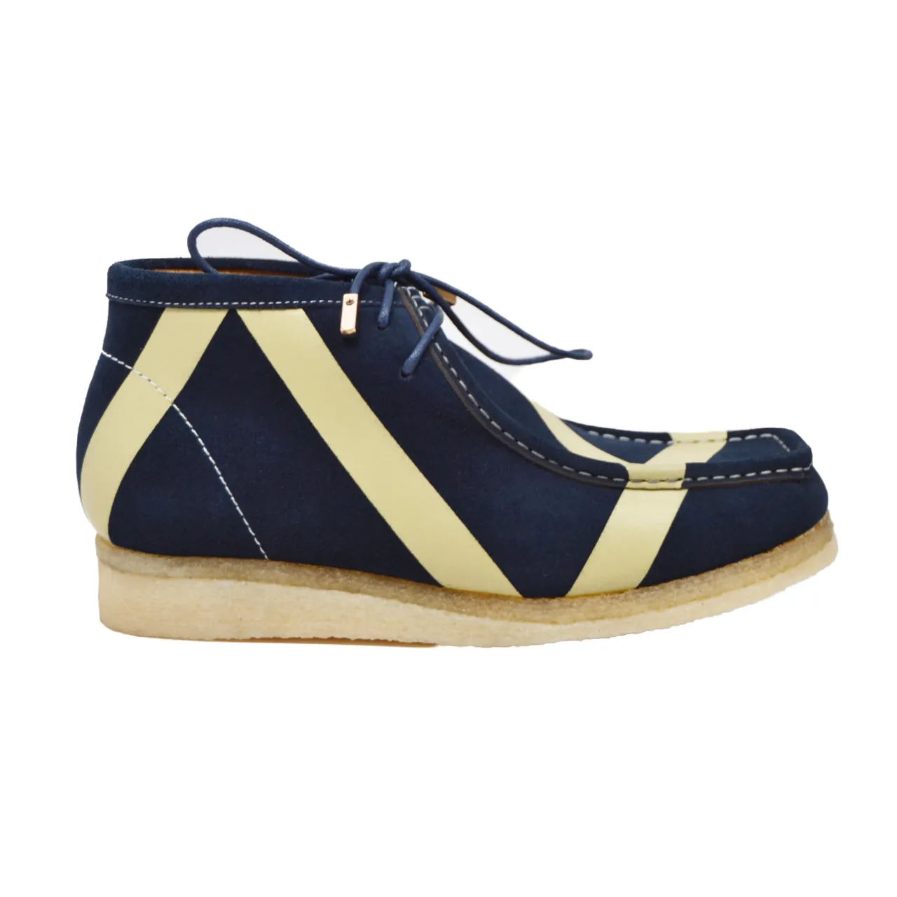 Walker Stripe Three Quarter Mens Casual Shoe with Unparalleled Comfort and Durability Luxurious